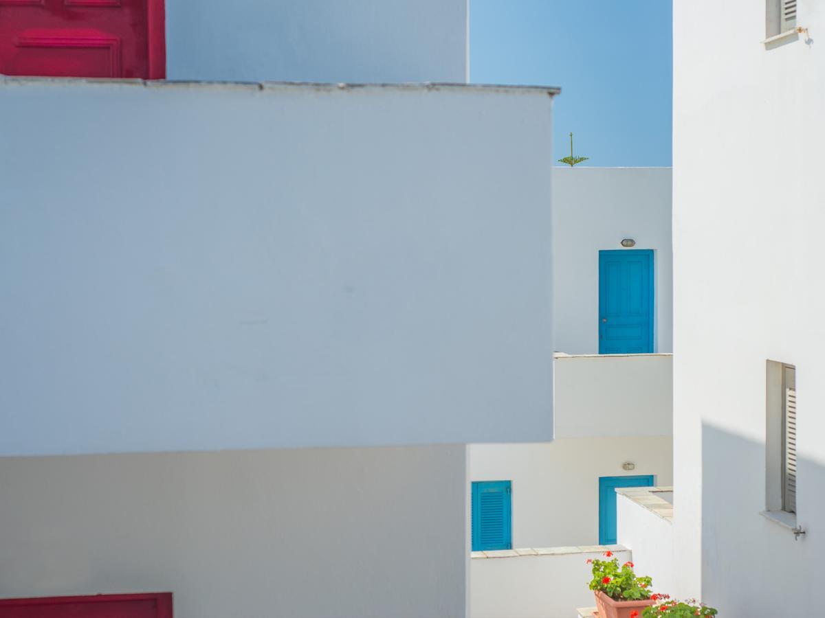 Ostria Hotel & Apartments Gavrio Exterior photo